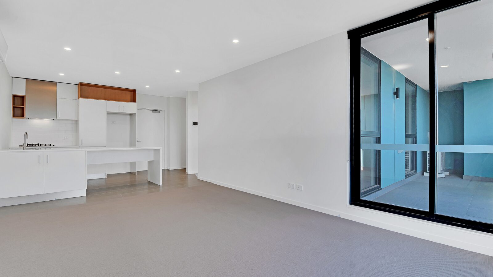 Appartement neuf vide et lumineux, prêt à être meublé pour une location LMNP
