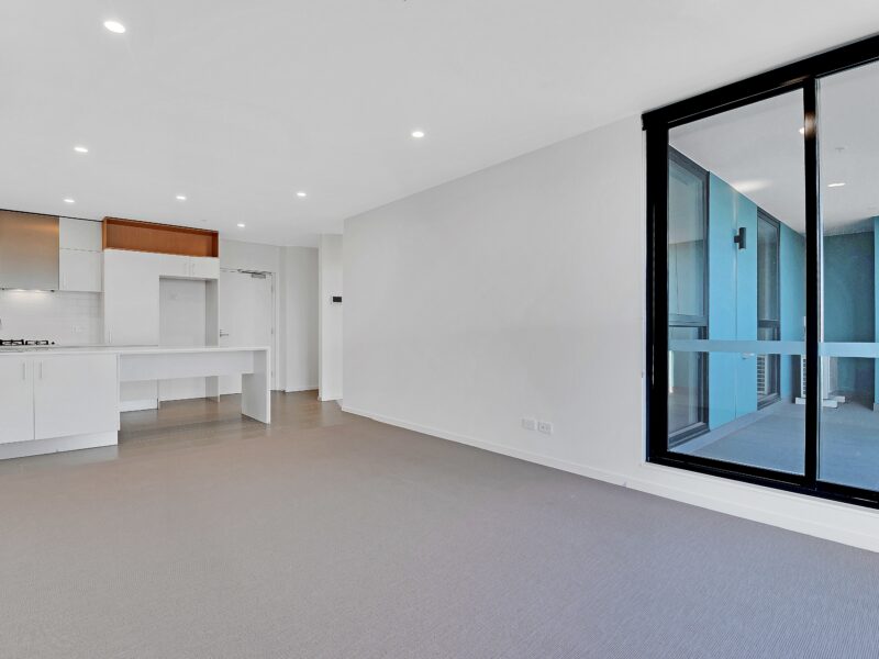 Appartement neuf vide et lumineux, prêt à être meublé pour une location LMNP