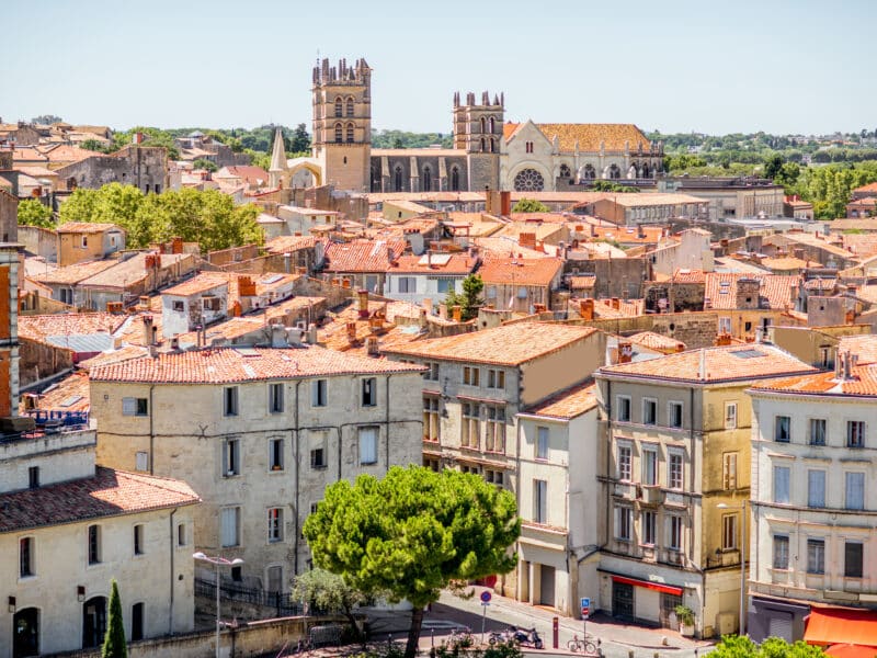 La cathédrale Saint-Pierre et l'Écusson, centre historique de Montpellier